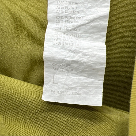 Fabletics Women's Thyme Oasis Pureluxe High Waisted Twist 7/8 Legging Size Large - Picture 3 of 7